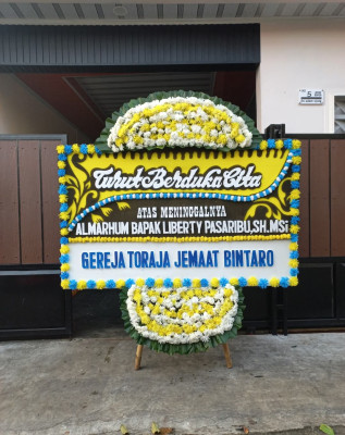 Papan Bunga Duka di Samarinda Utara
